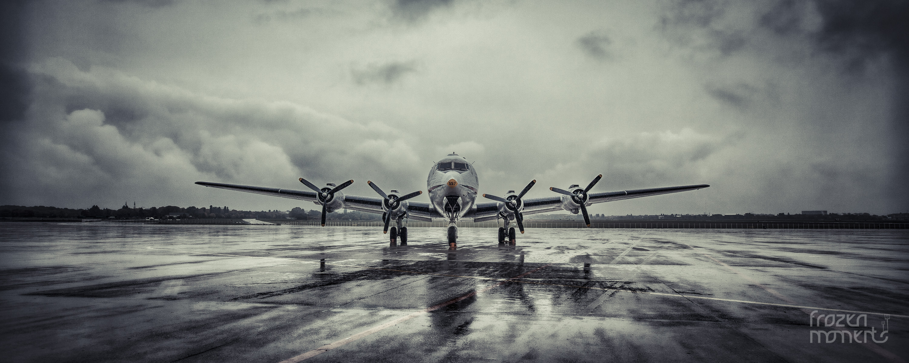 Splitsek Visions vs. Versions